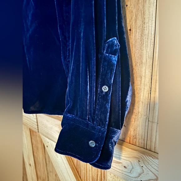 JCrew crushed velvet blouse - Picture 2 of 5